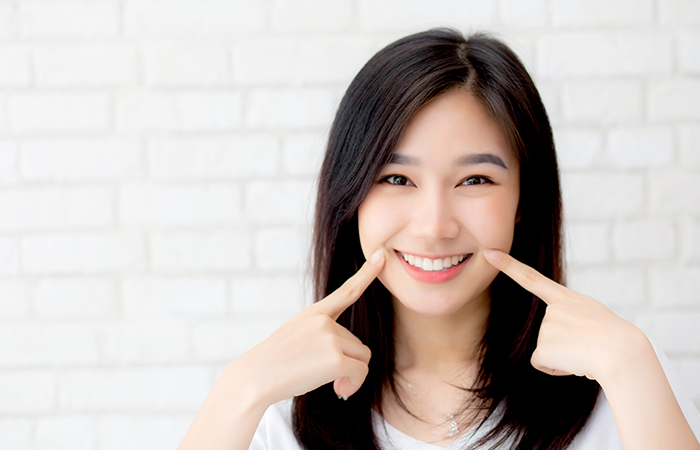 Navigating the World of Dental Wearables: A New Era in Oral Health
