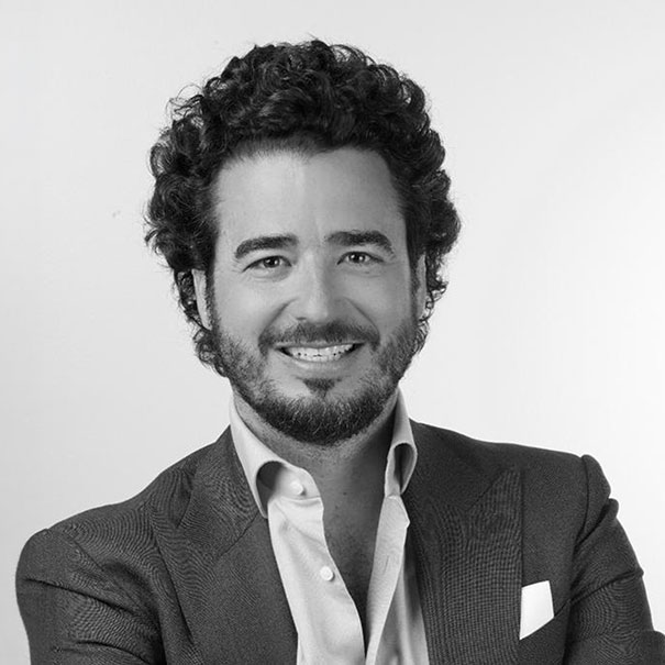 Dr Jose Navarro